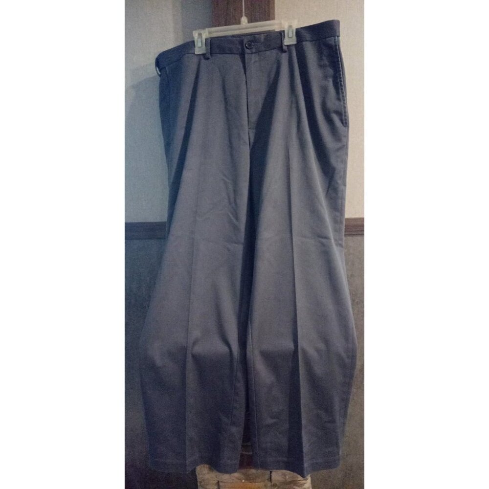 Men's Dress Pants- Flat- Haggar 38X29 Grey Premium No Iron Khaki